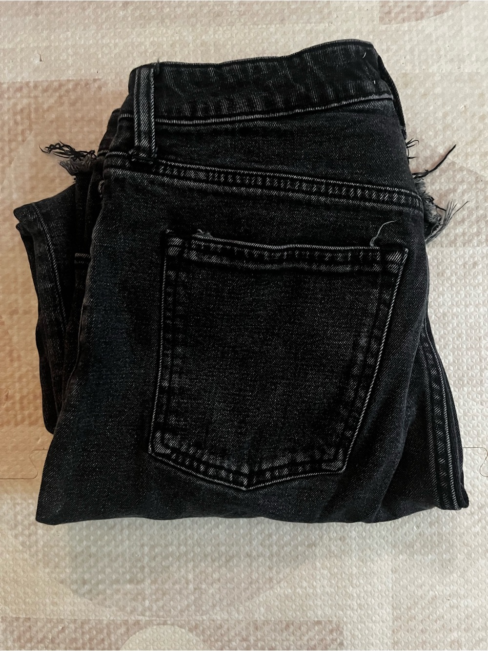 Abercrombie & Fitch Women’s Black High-Rise Jeans